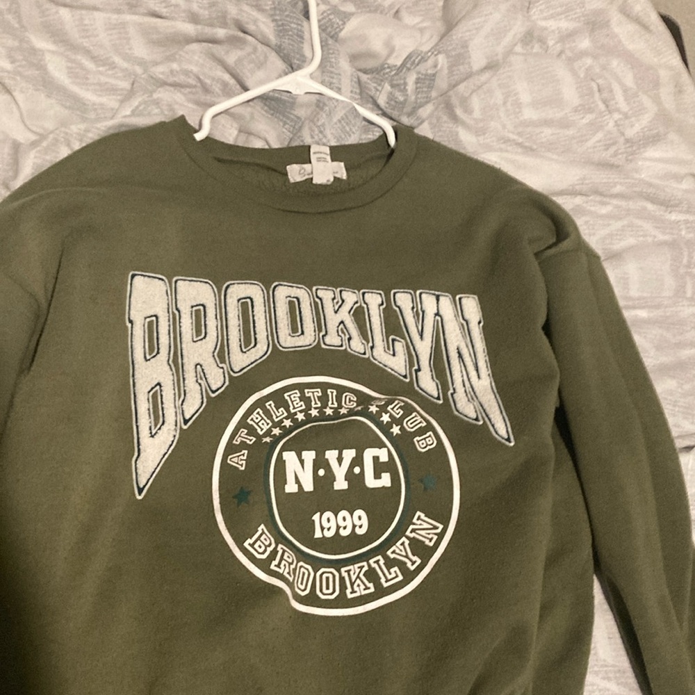 Brooklyn NYC 1999 Green Sweatshirt